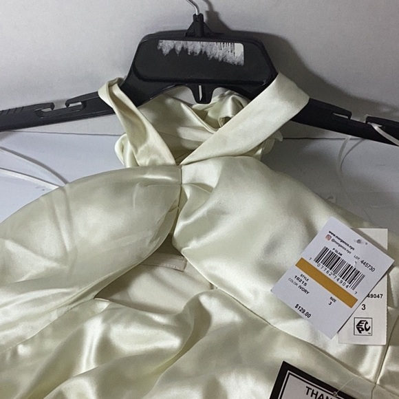 Daisy Satin Dress - Picture 9 of 10